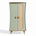 Kast van groen gelakt MDF met houten handgrepen en deuren 80 x 40 x 120cm